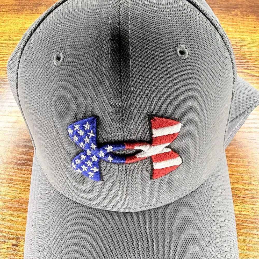 Under Armour Freedom Gray USA Flag Stretch Fit Hat Cap Men's L/XL Golf